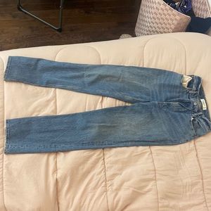 Adorable abercrombie & fitch. 90s straight ultra high rise